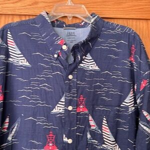 IZOD Button-down short sleeve shirt. 2XLT